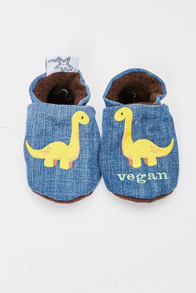 CathWho Upcycling-Jeans-Puschen – Brontosaurus und weitere Kinderschuhe bei kippie.shop