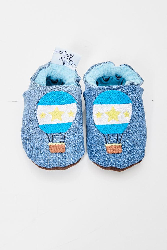 CathWho Upcycling-Jeans-Puschen – Heißluftballoon und weitere Kinderschuhe bei kippie.shop